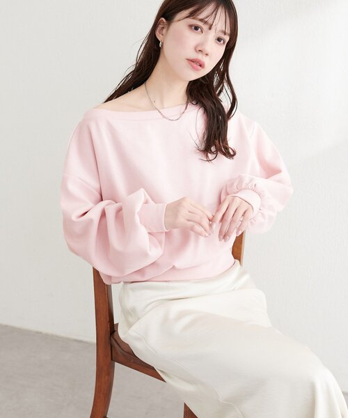 natural couture（ナチュラルクチュール）の「オフショルスウェットプルオーバー（スウェット・レディース・グレー/ピンク/イエロー/オフホワイト/ブラック・FREE）」の5枚目の写真