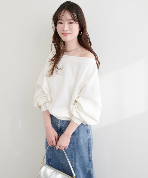 natural couture（ナチュラルクチュール）の「オフショルスウェットプルオーバー（スウェット・レディース・グレー/ピンク/イエロー/オフホワイト/ブラック・FREE）」の16枚目の写真