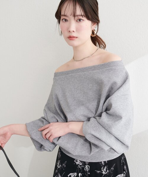 natural couture（ナチュラルクチュール）の「オフショルスウェットプルオーバー（スウェット・レディース・グレー/ピンク/イエロー/オフホワイト/ブラック・FREE）」の20枚目の写真
