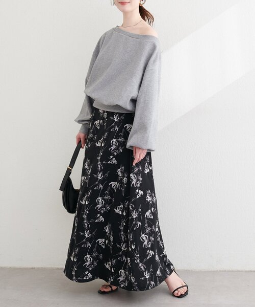 natural couture（ナチュラルクチュール）の「オフショルスウェットプルオーバー（スウェット・レディース・グレー/ピンク/イエロー/オフホワイト/ブラック・FREE）」の22枚目の写真