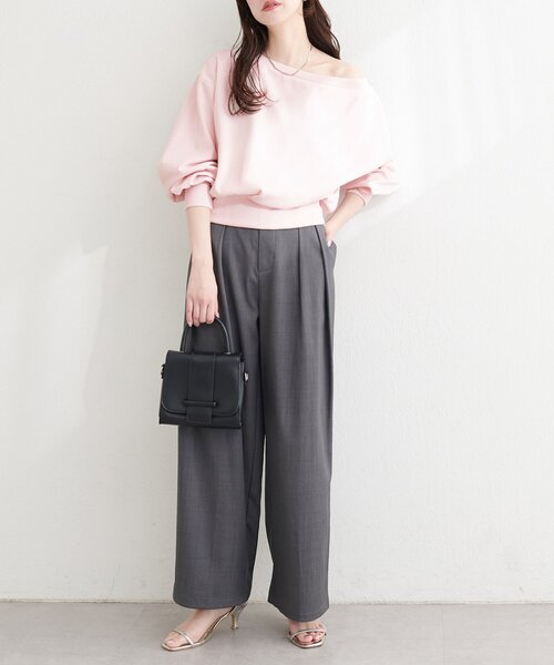 natural couture（ナチュラルクチュール）の「オフショルスウェットプルオーバー（スウェット・レディース・グレー/ピンク/イエロー/オフホワイト/ブラック・FREE）」の13枚目の写真