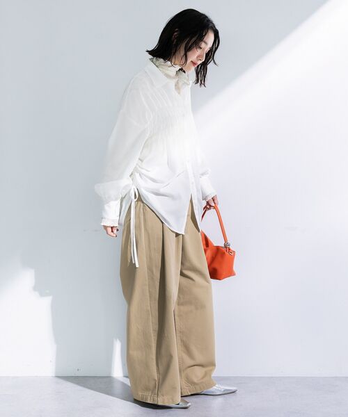 Green　Parks（グリーンパークス）の「脇シャーリングシャツ（シャツ/ブラウス・レディース・ホワイト系その他2/ブルー系その他6/ホワイト系その他6・FREE）」の17枚目の写真