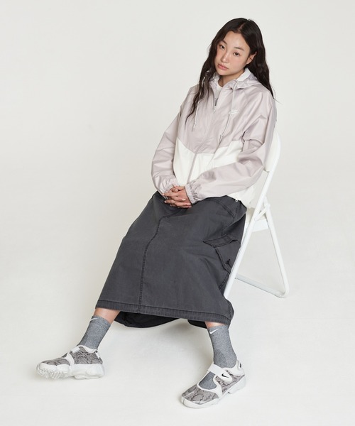 JORDAN BRAND(ジョーダンブランド)の「ジョーダン シカゴ ウィメンズ パラシュート スカート / Jordan Chicago Women's Parachute Skirt IF1048-010 Black(スカート・レディース・ブラック・S/M/L/XL/XS)」の4枚目の写真