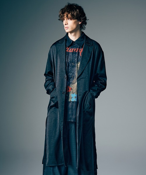 glamb（グラム）の「Extra Long Gown Shirt / エクストラロングシャツ（シャツ/ブラウス・メンズ・ブラック/イエロー・S/M/L）」の2枚目の写真