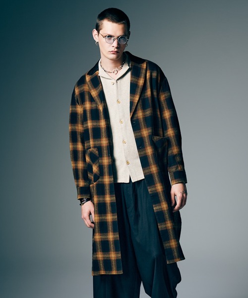 glamb（グラム）の「Extra Long Gown Shirt / エクストラロングシャツ（シャツ/ブラウス・メンズ・ブラック/イエロー・S/M/L）」の9枚目の写真