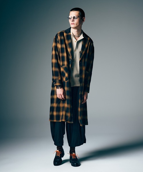 glamb（グラム）の「Extra Long Gown Shirt / エクストラロングシャツ（シャツ/ブラウス・メンズ・ブラック/イエロー・S/M/L）」の15枚目の写真