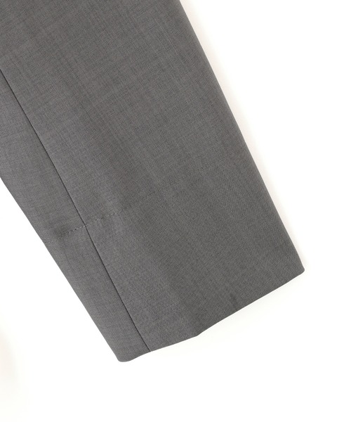 JILL by JILL STUART(ジルバイジルスチュアート)の「セットアップ対応ドライタッチフリルヘムジャケット(テーラードジャケット・レディース・モカ/ベージュ/グレー・FREE)」の5枚目の写真