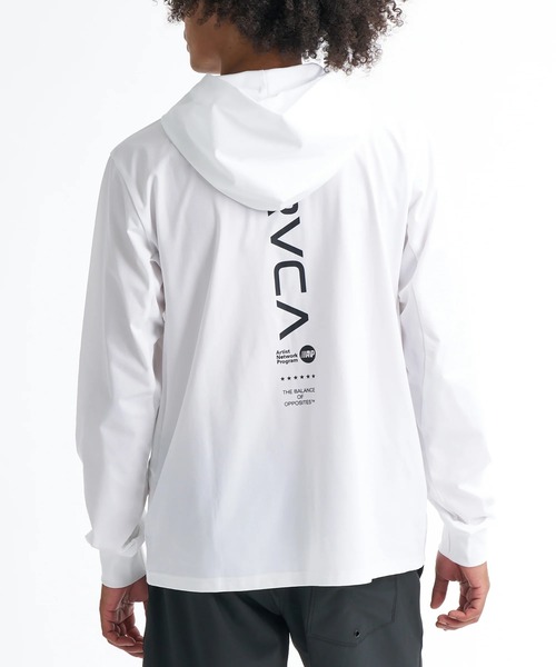RVCA(ルーカ)の「RVCA メンズ STRAIGHT WAY SFHD 長袖サーフTシャツ 【2026年春夏モデル】/ルーカ吸水速乾UPF50+4WAYストレッチサーフT(ラッシュガード・水着)(Tシャツ/カットソー・メンズ・ダークブルー/ホワイト/グレー/ブラック・X-LARGE/LARGE/SMALL/MEDIUM)」の11枚目の写真
