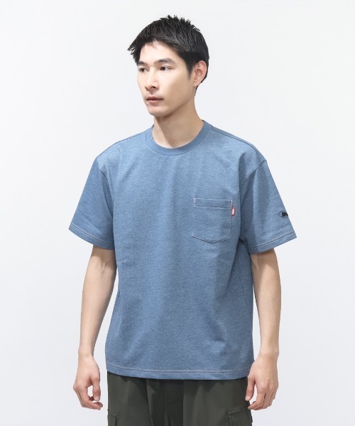 PUMA(プーマ)の「プーマ PUMA ESS ELEVATED デニム ライク SS Tシャツ(Tシャツ/カットソー・メンズ・ブラック/ネイビー/ブルー・S/M/L/LL/3L)」の1枚目の写真