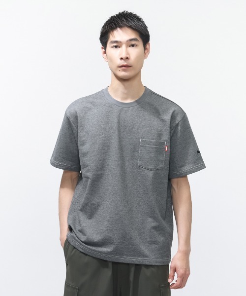 PUMA(プーマ)の「プーマ PUMA ESS ELEVATED デニム ライク SS Tシャツ(Tシャツ/カットソー・メンズ・ブラック/ネイビー/ブルー・S/M/L/LL/3L)」の2枚目の写真