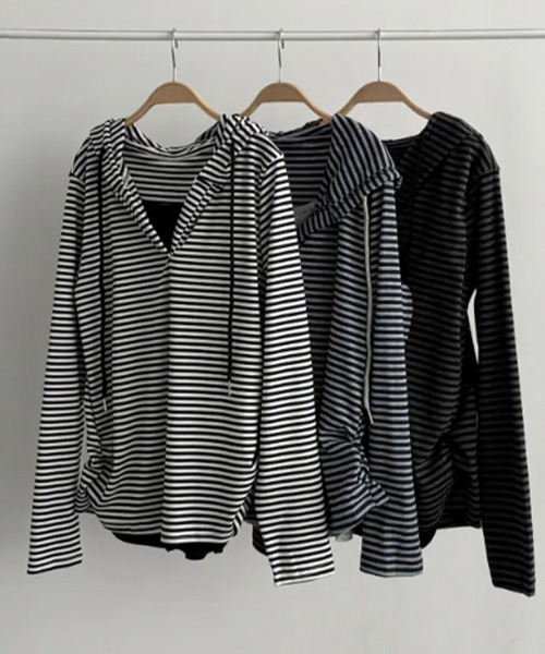 VIVID LADY(ビビッドレディー)の「レイヤード風 ボーダーフーディーTシャツ(Tシャツ/カットソー・レディース・ブラック/アイボリー/ネイビー・FREE)」の17枚目の写真