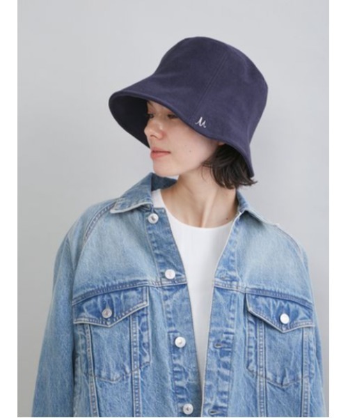 Mila Owen(ミラオーウェン)の「パインバケットハット(ハット・レディース・ネイビー/グレイッシュベージュ/レッド・F)」の2枚目の写真