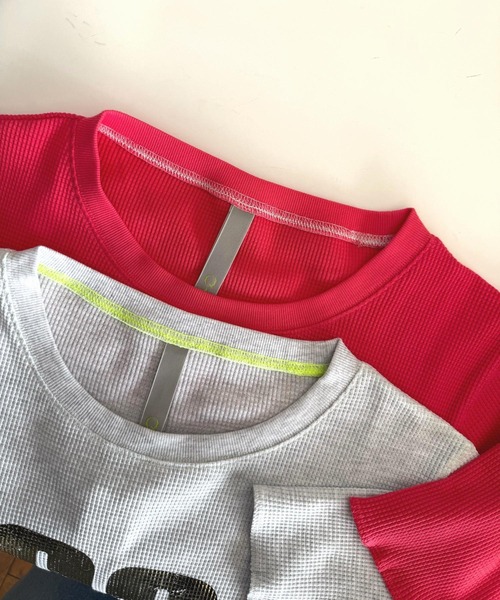 Q（キュー）の「ワッフル半袖Tシャツ（Tシャツ/カットソー・レディース・ピンク/ライトグレー・MEDIUM）」の4枚目の写真