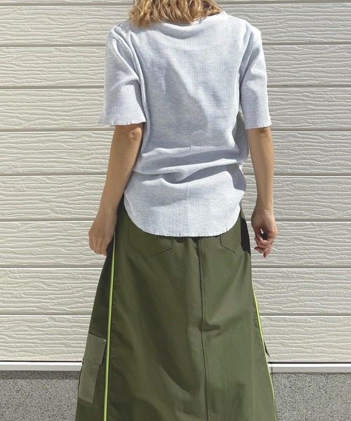 Q（キュー）の「ワッフル半袖Tシャツ（Tシャツ/カットソー・レディース・ピンク/ライトグレー・MEDIUM）」の18枚目の写真