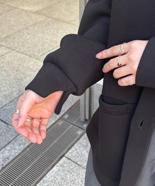 YENN（イエン）の「YENN（イエン）SPONDISH VOLUME CARDIGAN（カーディガン/ボレロ・レディース・ブラック/グレー・F）」の8枚目の写真