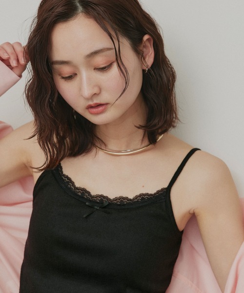 ad thie(アドティエ)の「カップ付きリボンデザイン キャミソール(キャミソール・レディース・ブラック/オフホワイト/イエロー・FREE)」の18枚目の写真