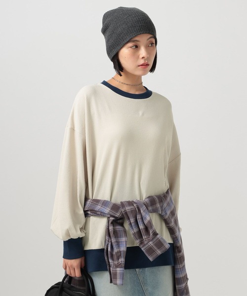 BAYFLOW（ベイフロー）の「配色ワッフルプルオーバー（Tシャツ/カットソー・レディース・ブラウン/オフホワイト/グレー/ネイビー・FREE）」の2枚目の写真