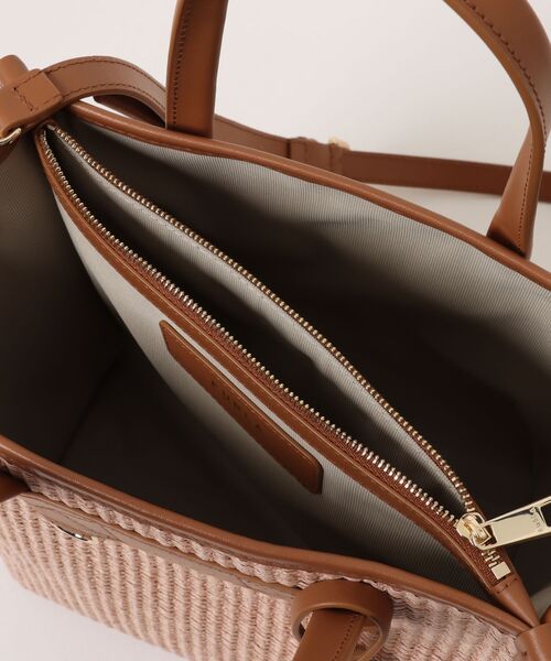 FURLA(フルラ)の「FURLA DIVIDE IT(トートバッグ・レディース・ナチュラル・ONE SIZE)」の3枚目の写真