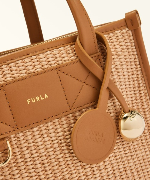 FURLA(フルラ)の「FURLA DIVIDE IT(トートバッグ・レディース・ナチュラル・ONE SIZE)」の8枚目の写真