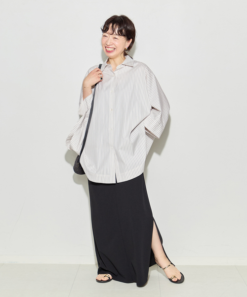 journal standard L'essage(ジャーナルスタンダードレサージュ)の「ポプリンストライプ/無地ラウンドシャツ(シャツ/ブラウス・レディース・ブルー系その他/コバルトブルー/ホワイト・FREE)」の13枚目の写真