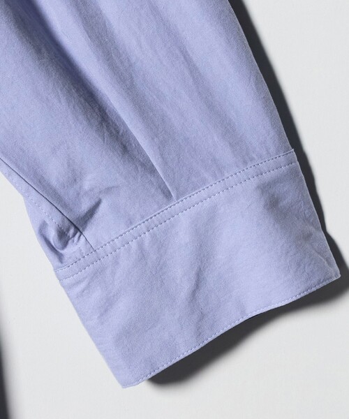 UNITED ARROWS（ユナイテッドアローズ）の「コットン スキッパー シャツ ワンピース ‐ウォッシャブル‐（ワンピース・レディース・ネイビー/オフホワイト/ライラック・36/38）」の22枚目の写真