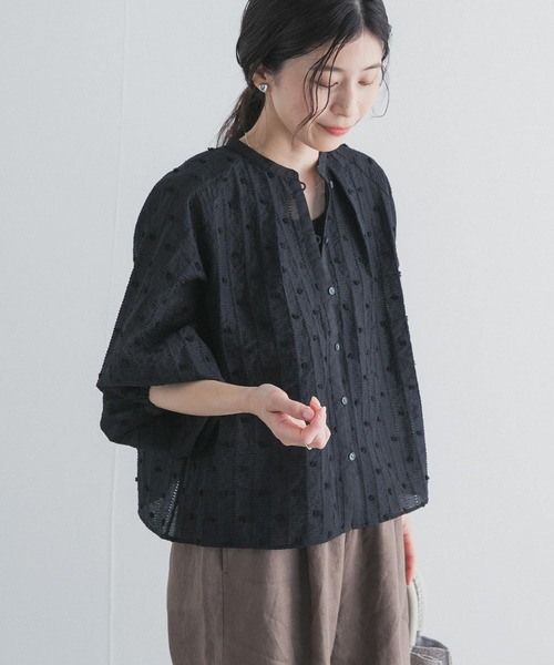 URBAN RESEARCH DOORS（アーバンリサーチドアーズ）の「カットドビーブラウス（シャツ/ブラウス・レディース・オフホワイト/ブラック・FREE）」の17枚目の写真