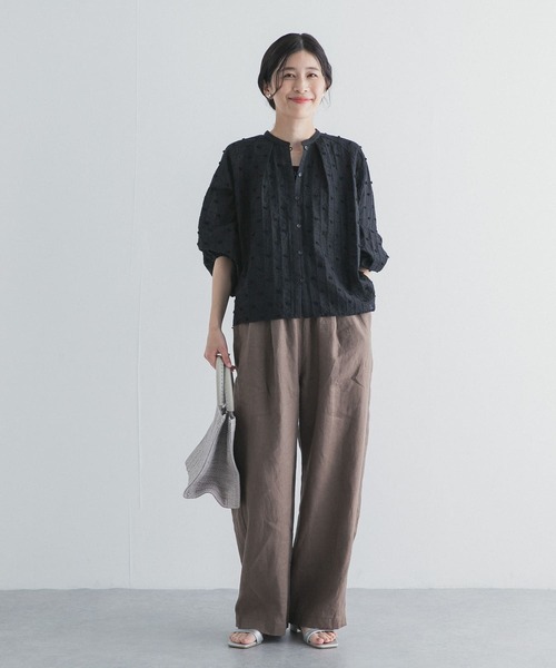URBAN RESEARCH DOORS（アーバンリサーチドアーズ）の「カットドビーブラウス（シャツ/ブラウス・レディース・オフホワイト/ブラック・FREE）」の21枚目の写真