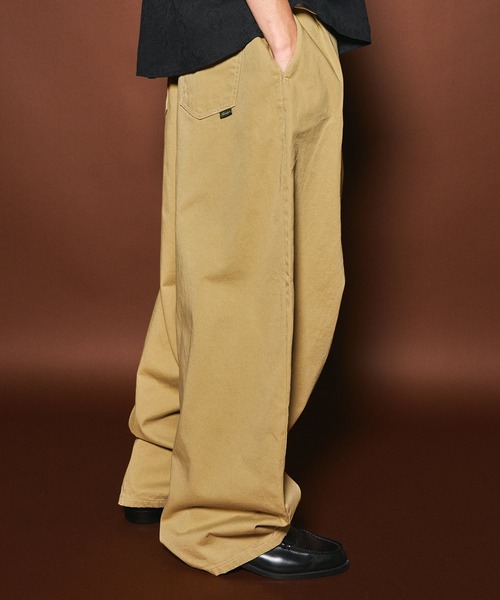 Subciety（サブサエティ）の「Super wide balloon chino pants（チノパンツ・メンズ・ベージュ/ホワイト/ブラック・MEDIUM/LARGE）」の18枚目の写真