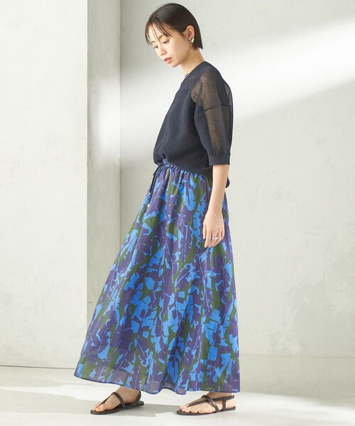 SHIPS(シップス)の「〈手洗い可能〉DEVEAUX リーフ プリント スカート(スカート・レディース・カーキ/ブルー・ONE SIZE)」の13枚目の写真