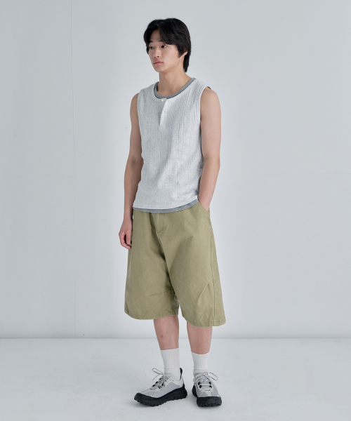 JUAN HOMME(ジュアンオム)の「リファインドヘンリーネックスリーブレス(メランジホワイト)(Tシャツ/カットソー・メンズ・その他・MEDIUM/LARGE)」の3枚目の写真