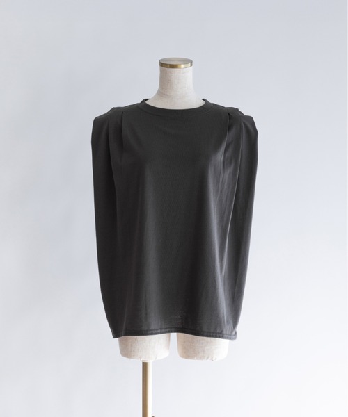 EN NEUME（エンノイム）の「Double Tuck French Tee（Tシャツ/カットソー・レディース・チャコール/イエロー/ブラック/オフホワイト・FREE）」の4枚目の写真
