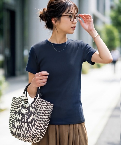 STYLE DELI(スタイルデリ)の「【Made in JAPAN】リブ半袖カットソートップス(Tシャツ/カットソー・レディース・グレイッシュベージュ/ブラック/カーキオリーブ/ホワイト/ネイビー・M)」の1枚目の写真