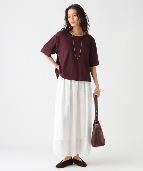 Elura(エルーラ)の「汗ジミ軽減ブラウスTシャツ/1032364(Tシャツ/カットソー・レディース・ボルドー/ブラック/ホワイト・FREE)」の17枚目の写真