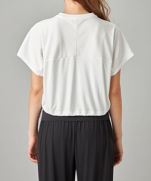 Chacott(チャコット)の「SmoothDryアレンジTシャツ(その他トップス・レディース・ホワイト/ピンク・M)」の16枚目の写真