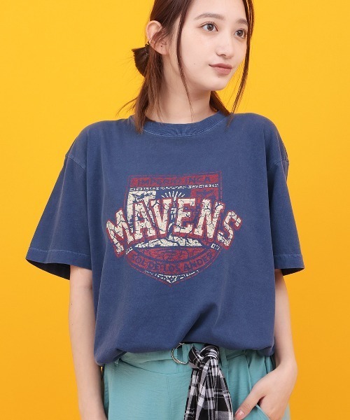 チチカカ(チチカカ)の「Orale! インカユニバーシティメイベンズTシャツ(Tシャツ/カットソー・レディース・レッド/ネイビー・FREE)」の2枚目の写真