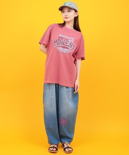 チチカカ(チチカカ)の「Orale! インカユニバーシティメイベンズTシャツ(Tシャツ/カットソー・レディース・レッド/ネイビー・FREE)」の3枚目の写真