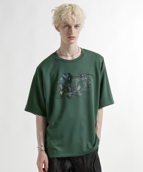 HARE(ハレ)の「【接触冷感】フラワープリントカット(HARE)(Tシャツ/カットソー・メンズ・ブラック/ホワイト/グリーン・FREE)」の3枚目の写真