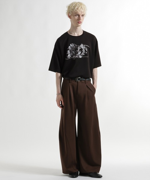 HARE(ハレ)の「【接触冷感】フラワープリントカット(HARE)(Tシャツ/カットソー・メンズ・ブラック/ホワイト/グリーン・FREE)」の7枚目の写真