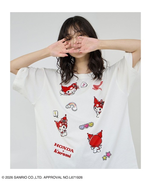 sanrio(サンリオ)の「【HONDA×Sanrio】クロミコラボ オーバーサイズ Tシャツ(Tシャツ/カットソー・レディース・ピンク/ホワイト/チャコールグレー・M/L)」の2枚目の写真