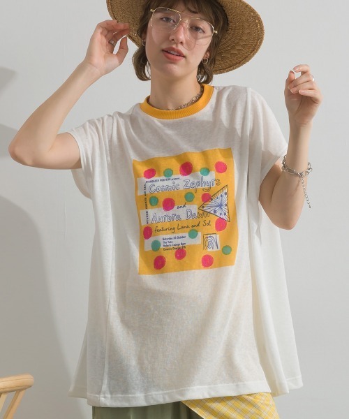 Figgle(フィグル)の「シアー 天竺 染み込み ロゴ プリント フレアTシャツ(Tシャツ/カットソー・レディース・イエロー/オフホワイト・FREE)」の3枚目の写真