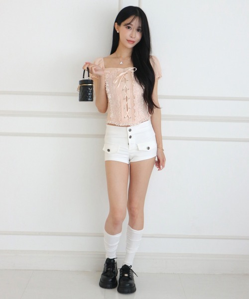 ALLuRing ChaRm(アリュリングチャーム)の「Doll Lace-up Puff Blouse / ドールレースアップパフブラウス(シャツ/ブラウス・レディース・ホワイト/ベビーピンク/ライトベージュ・FREE)」の18枚目の写真