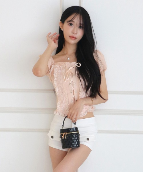 ALLuRing ChaRm(アリュリングチャーム)の「Doll Lace-up Puff Blouse / ドールレースアップパフブラウス(シャツ/ブラウス・レディース・ホワイト/ベビーピンク/ライトベージュ・FREE)」の15枚目の写真