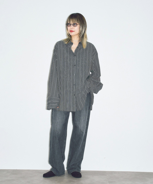 Lee(リー)の「LEE 別注 PAINTER PANTS:デニムパンツ(デニムパンツ・レディース・ブルー/ブラック・SMALL/MEDIUM)」の6枚目の写真