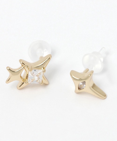 LAKOLE(ラコレ)の「ツインスタービジュー樹脂ポストピアス / 899434(ピアス(両耳用)・レディース・その他1/その他2・FREE)」の5枚目の写真