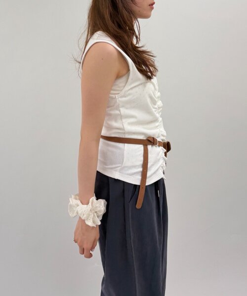 w closet(ダブルクローゼット)の「なみなみドットレイヤードタンク 夏服(Tシャツ/カットソー・レディース・チャコールグレー/サックスブルー/オフホワイト/ブラック・FREE)」の6枚目の写真