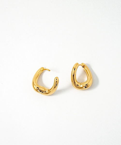 TOM WOOD(トムウッド)の「【TOMWOOD】Twist Hoops Small ゴールド ピアス ユニセックス(ピアス(両耳用)・レディース・ゴールド・FREE)」の2枚目の写真
