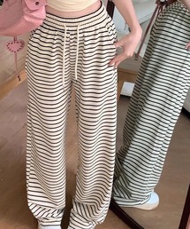 オフホワイト細ストライプのドローストリングワイドパンツ