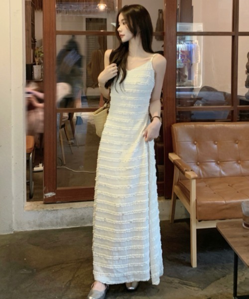 FAVORITO(ファヴォリート)の「キャミワンピース(ワンピース・レディース・ベージュ/ブラック・F)」の18枚目の写真