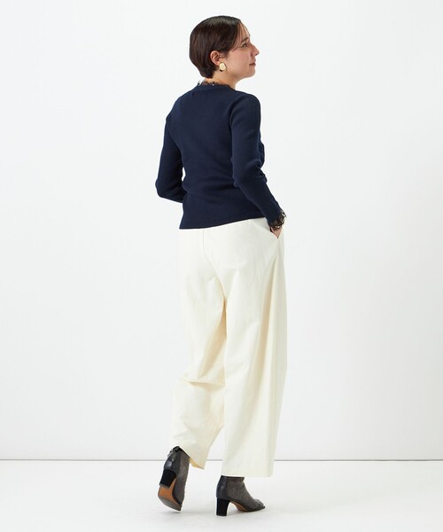NOLLEY’S Sophi(ノーリーズソフィ)の「ウォッシャブルチノカーブパンツ(チノパンツ・レディース・オリーブ/キナリ・38/36/34)」の8枚目の写真