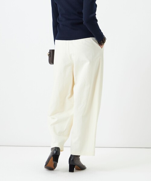 NOLLEY’S Sophi(ノーリーズソフィ)の「ウォッシャブルチノカーブパンツ(チノパンツ・レディース・オリーブ/キナリ・38/36/34)」の14枚目の写真